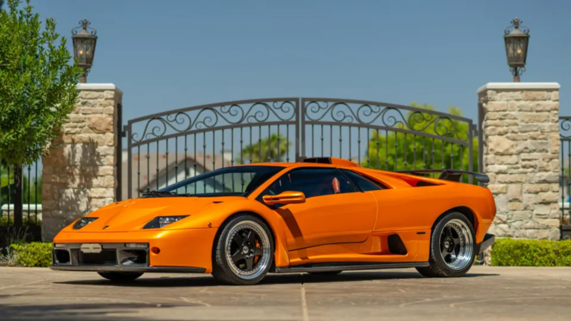 SMALL_2000 Lamborghini Diablo GT